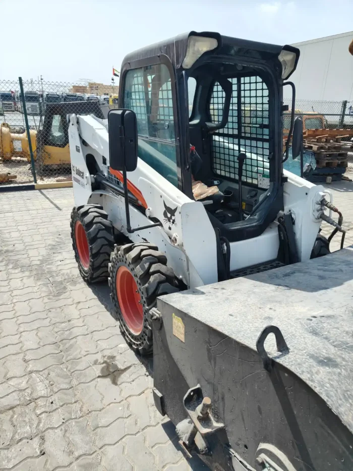 Heavy-duty construction shovel in action