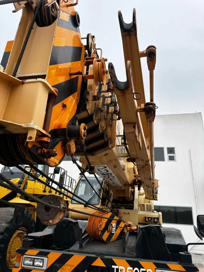 Tower crane at commercial building site