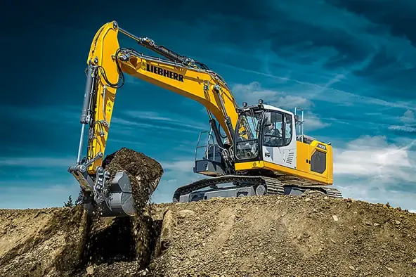 Construction shovel leveling ground